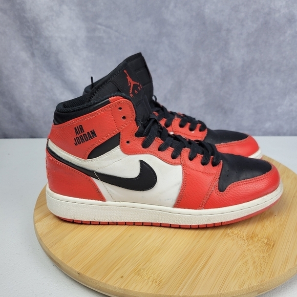 orange jordan 1 size 6.5